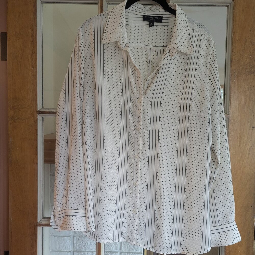 Banana Republic Classic Drapey Shirt Size Large